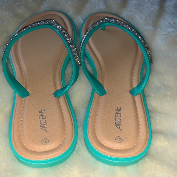 Green sparkly flip flops sandals size 9.5 or 10 - Picture 4 of 8